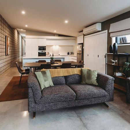 Perfect On Powderham Prime Inner City Location นิวพลีมัธ ภายนอก รูปภาพ